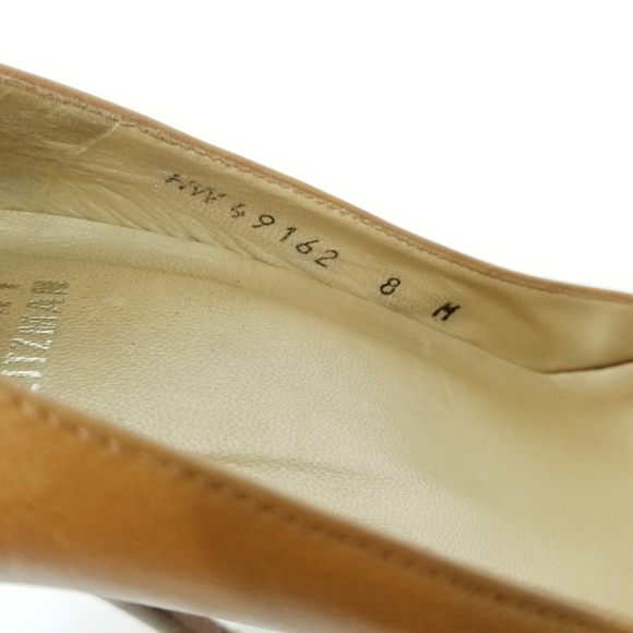 Stuart Weitzman 8M Peep Toe Heels - Picture 8 of 12